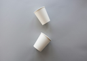 unsplash_rlpjYDltnS0_vasos desechables.webp